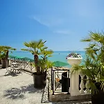 Royal Bay Szálloda Elenite