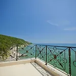 Royal Bay