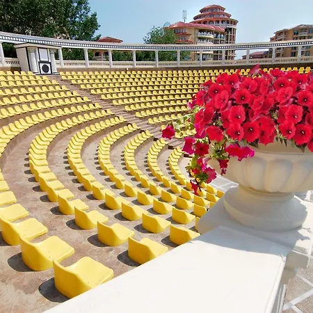 Royal Bay 4* Elenite