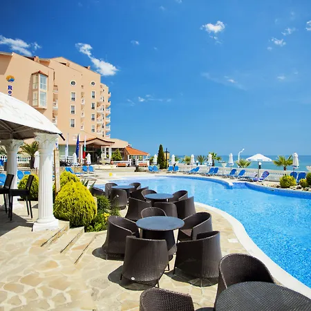 Royal Bay Hotel 4*