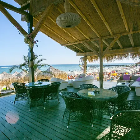 Royal Bay Hotel Elenite