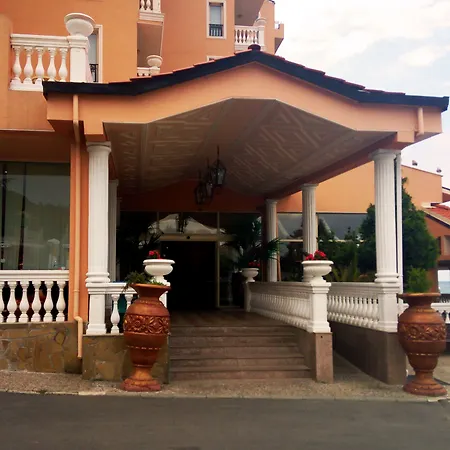 Royal Bay Szálloda