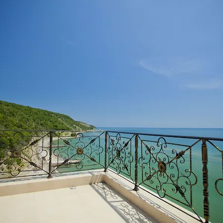 Royal Bay