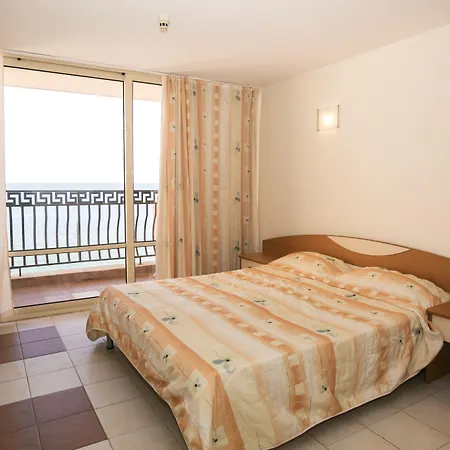Royal Bay 4*